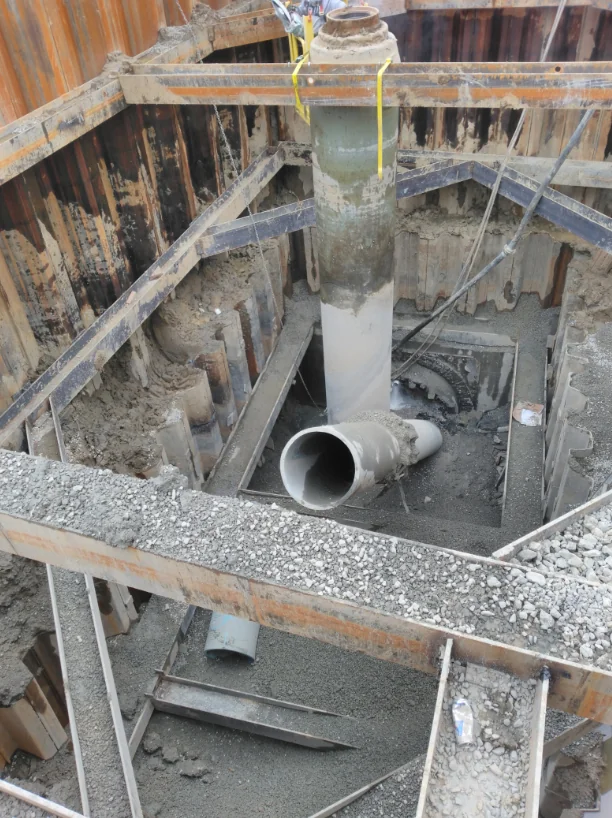 Flux-cored underground pipe welding